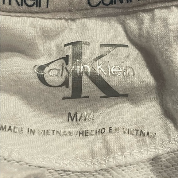 CALVIN Klein Light Tan/Light Green Camo Notch Neck Sweatshirt - Picture 7 of 8